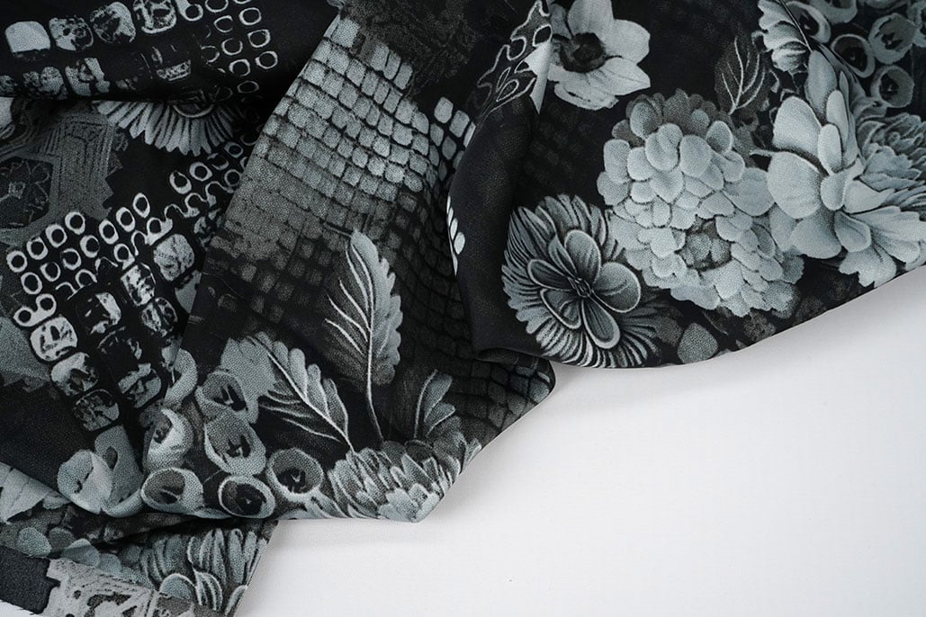 Stretch Satin Printed Flowers Satu