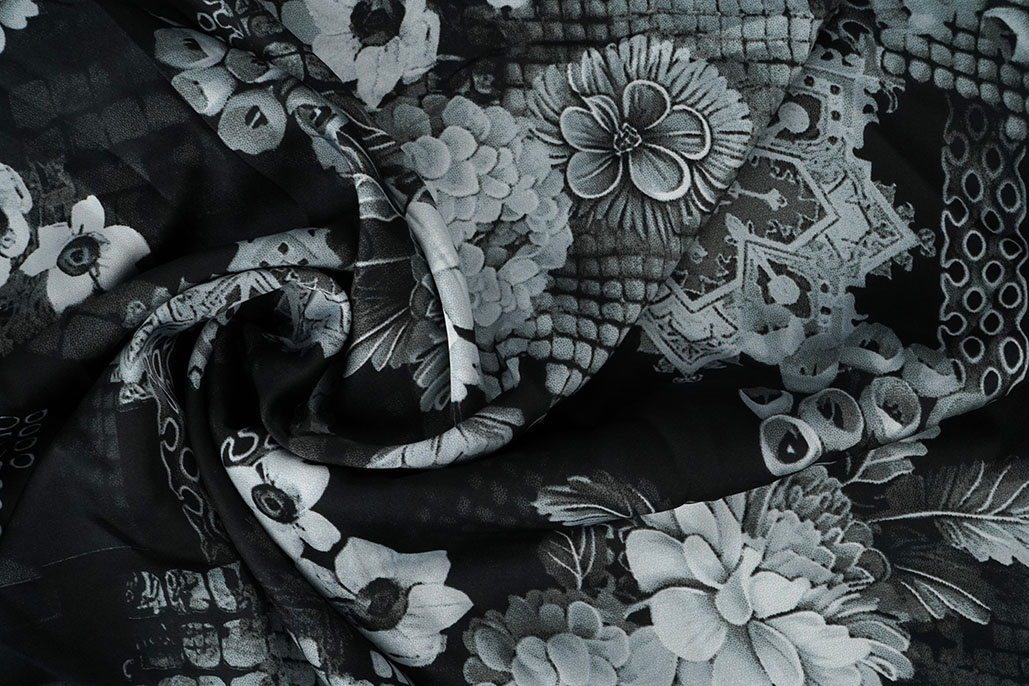 Stretch Satin Printed Flowers Satu