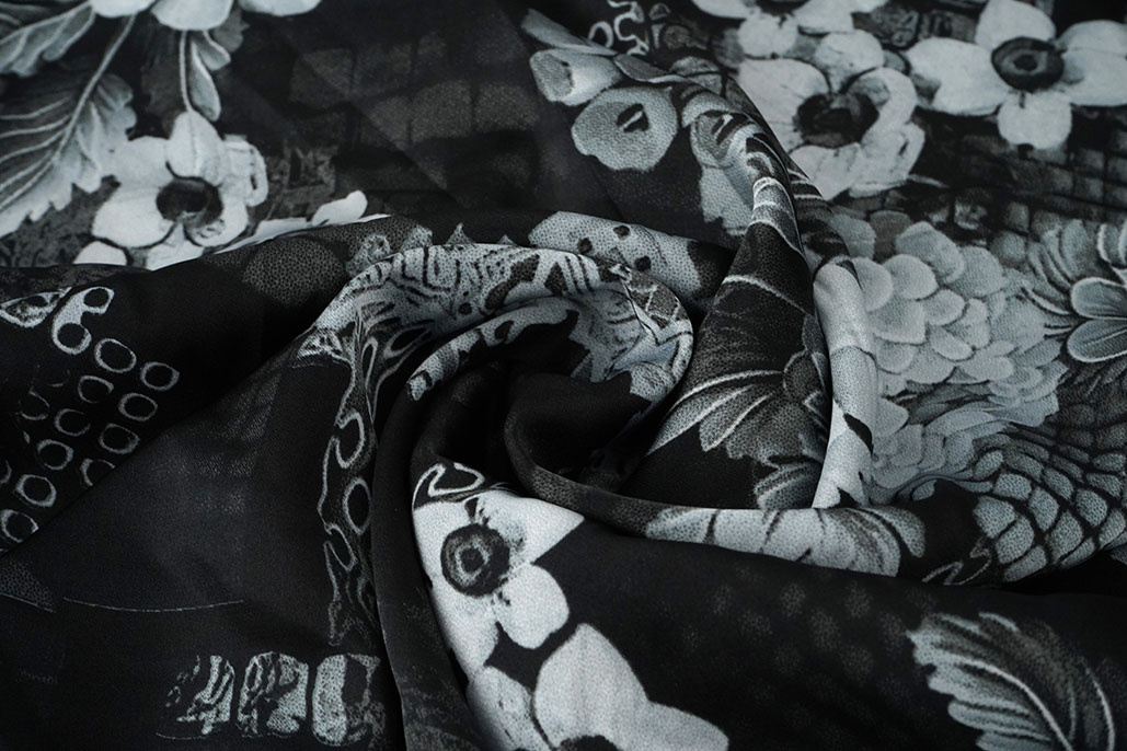 Stretch Satin Printed Flowers Satu