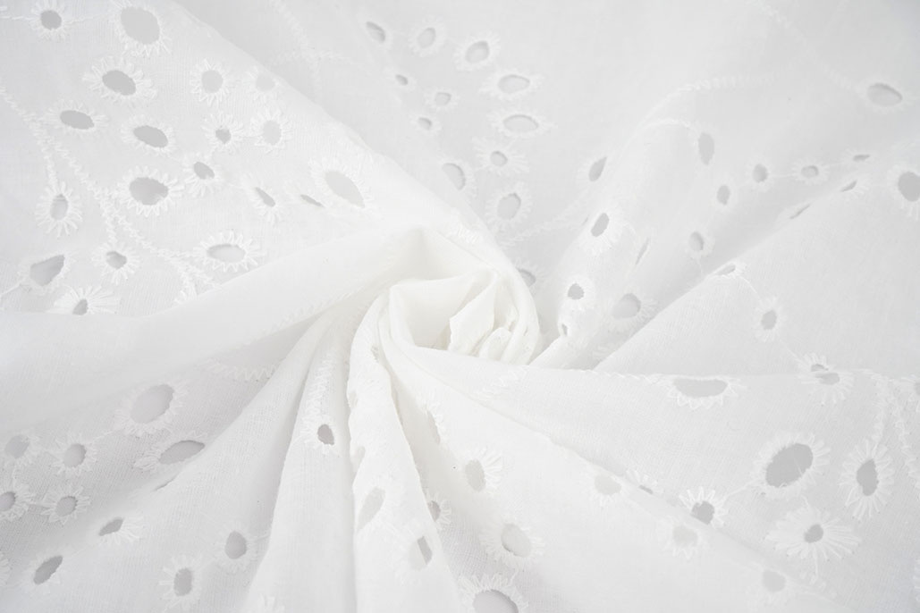 Embroidery Cotton Ena Creme