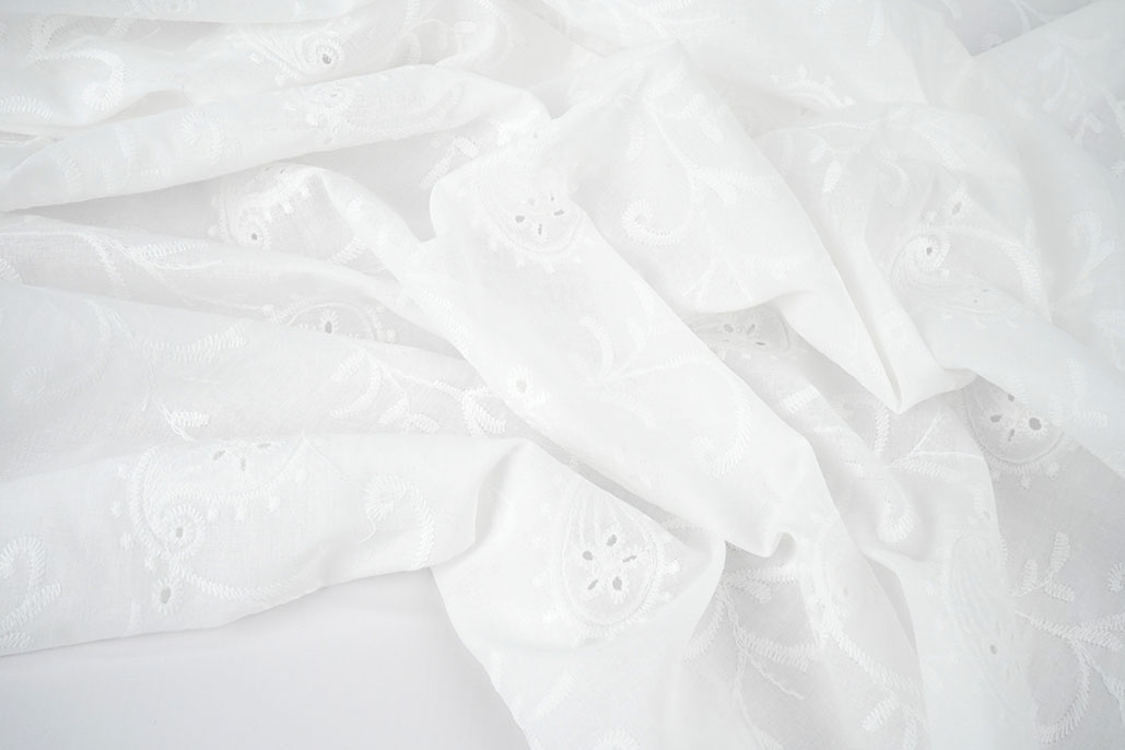 Embroidery Cotton Mae Creme