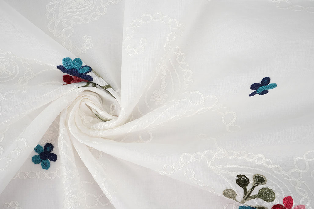 Cotton Embroidered Soie Creme