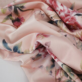 Stretch Satin Bedruckt Blumen Jasmijn Pfirsich