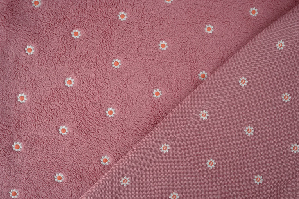 Curly Teddy Embroidered Camilla Pink