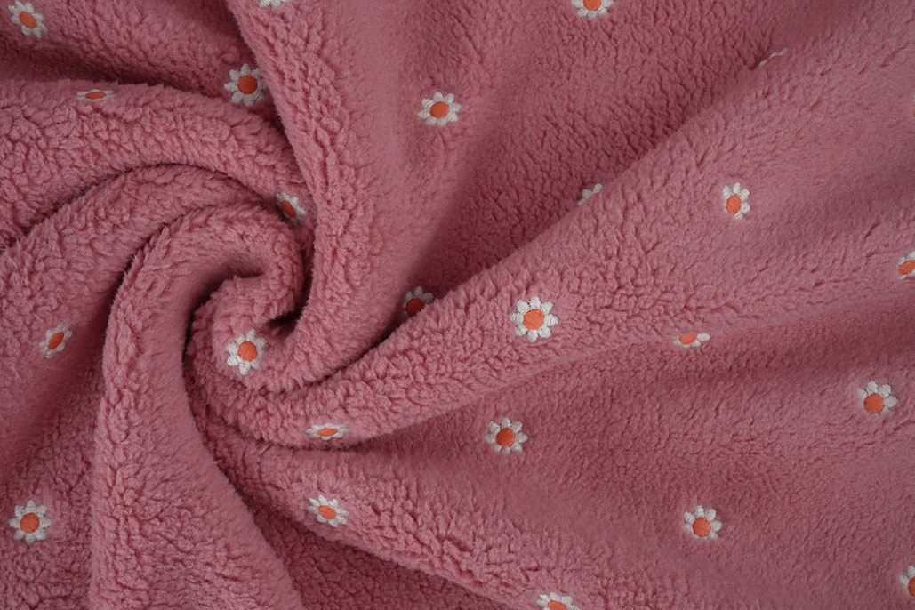 Teddystoff Bestickt Blumen Camilla Rosa