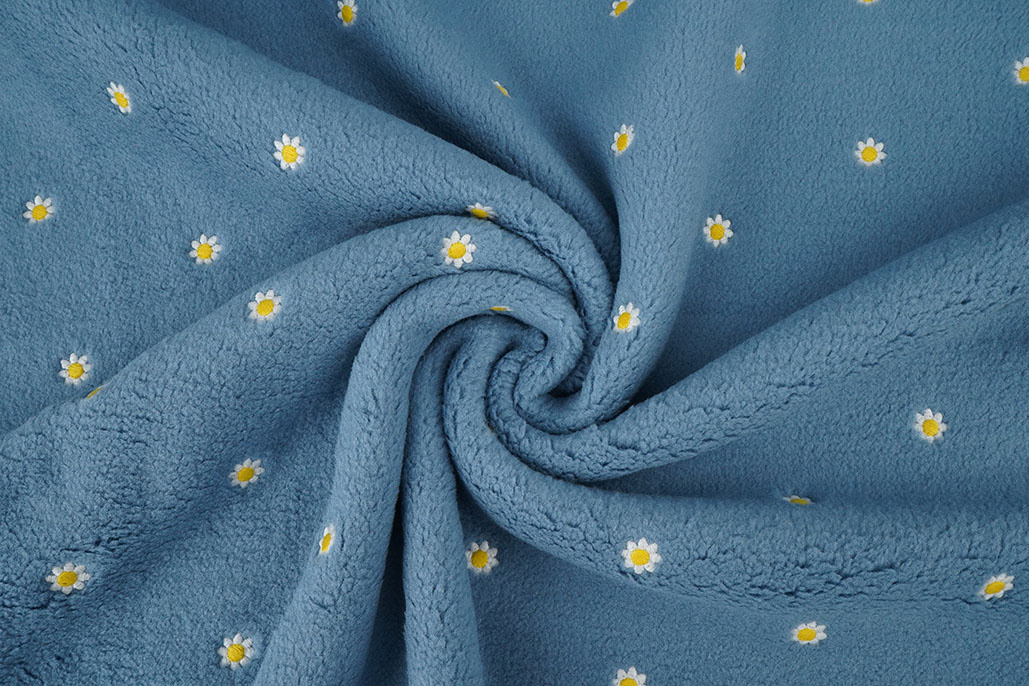 Teddystoff Bestickt Blumen Camilla Jeans Blau