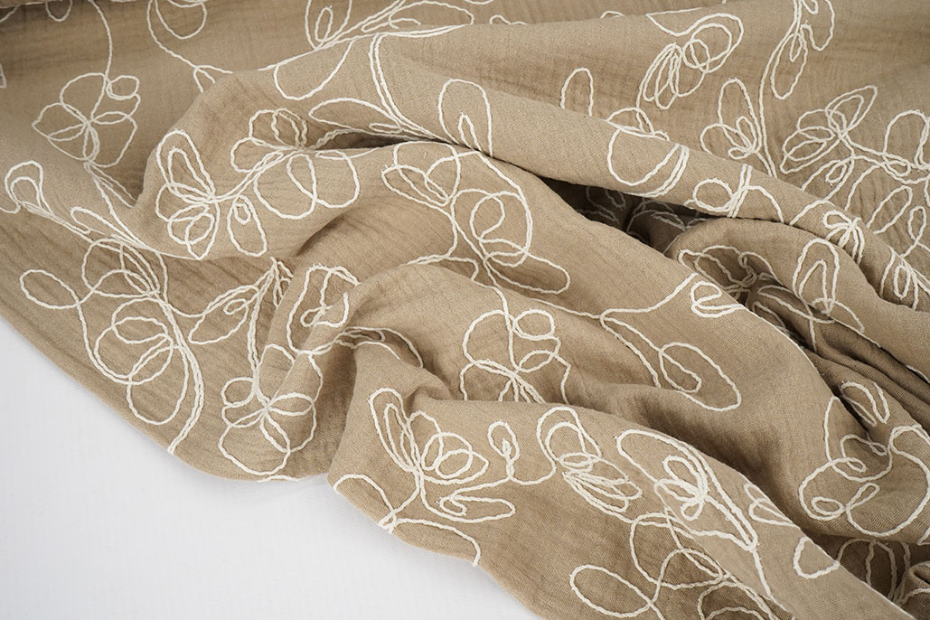 Double Gauze Embroidery Flowers Beige