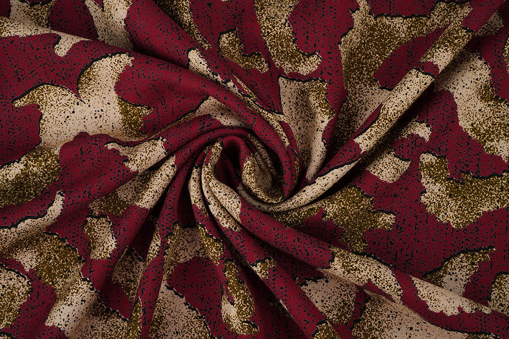 100% Viscose Augusta Bordeaux