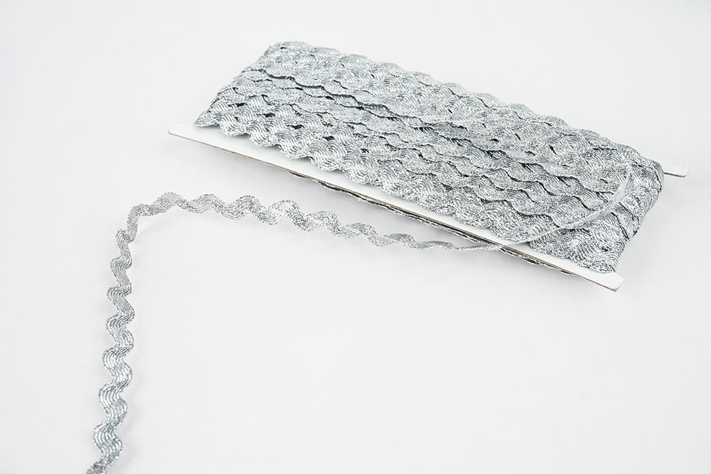 ZickZackband Lurex 8mm Silber