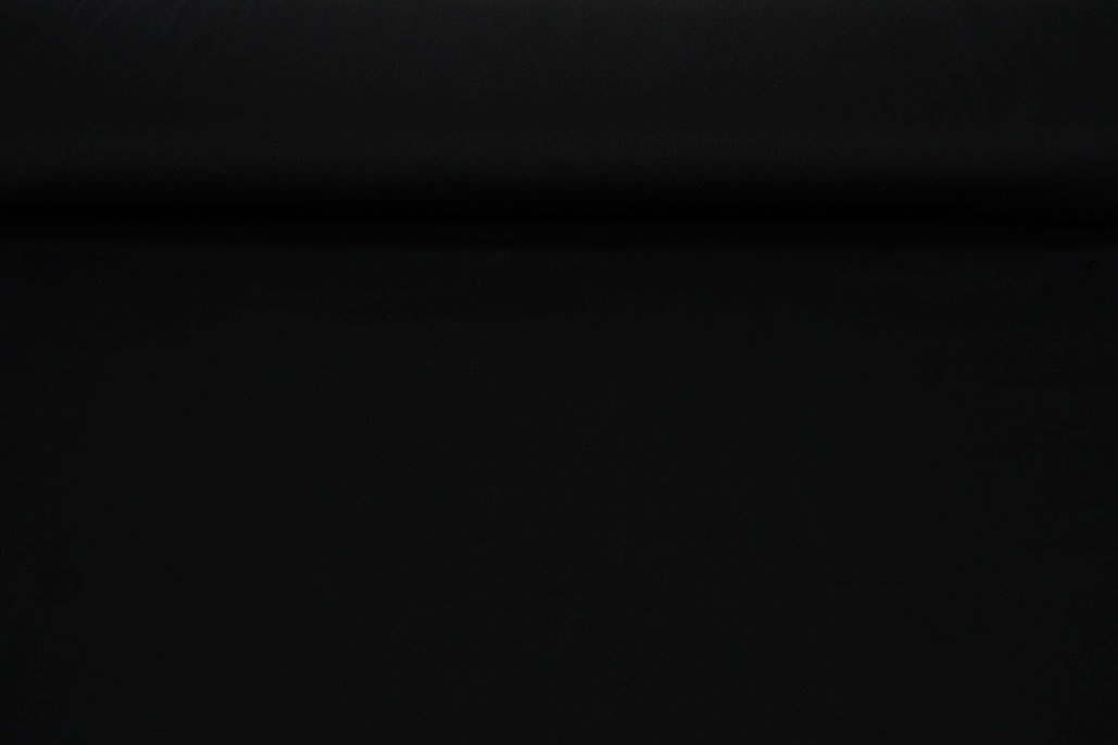 Silky Satin Schwarz
