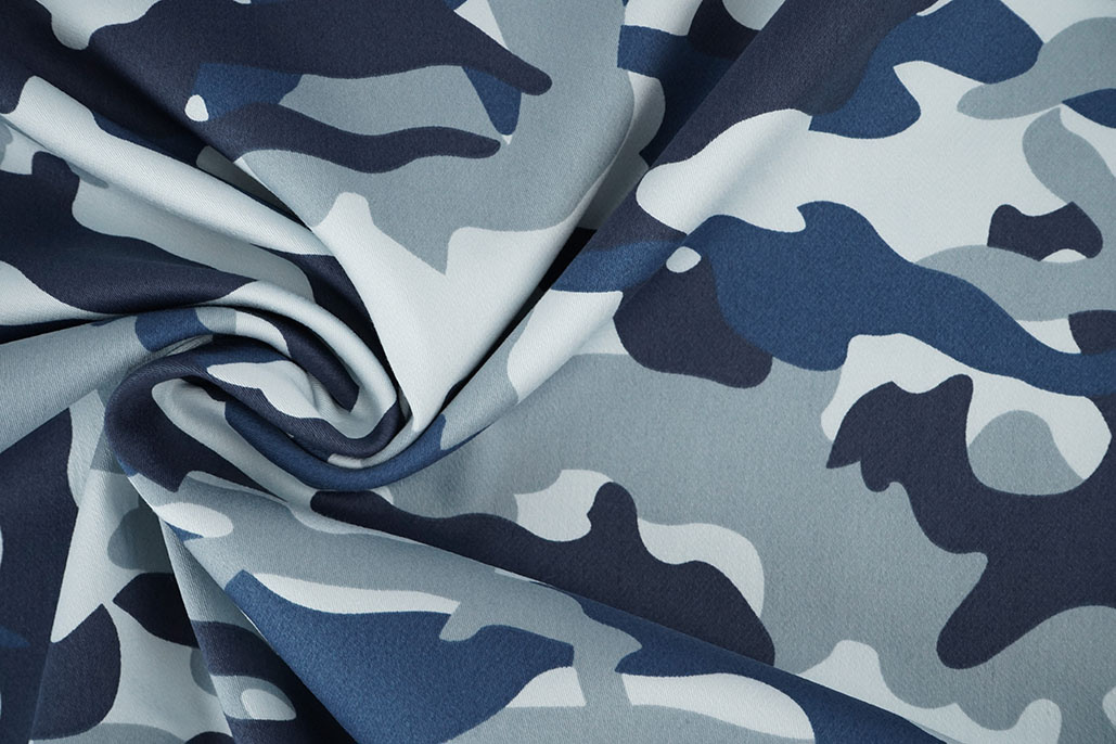 Camouflage Denim Blau