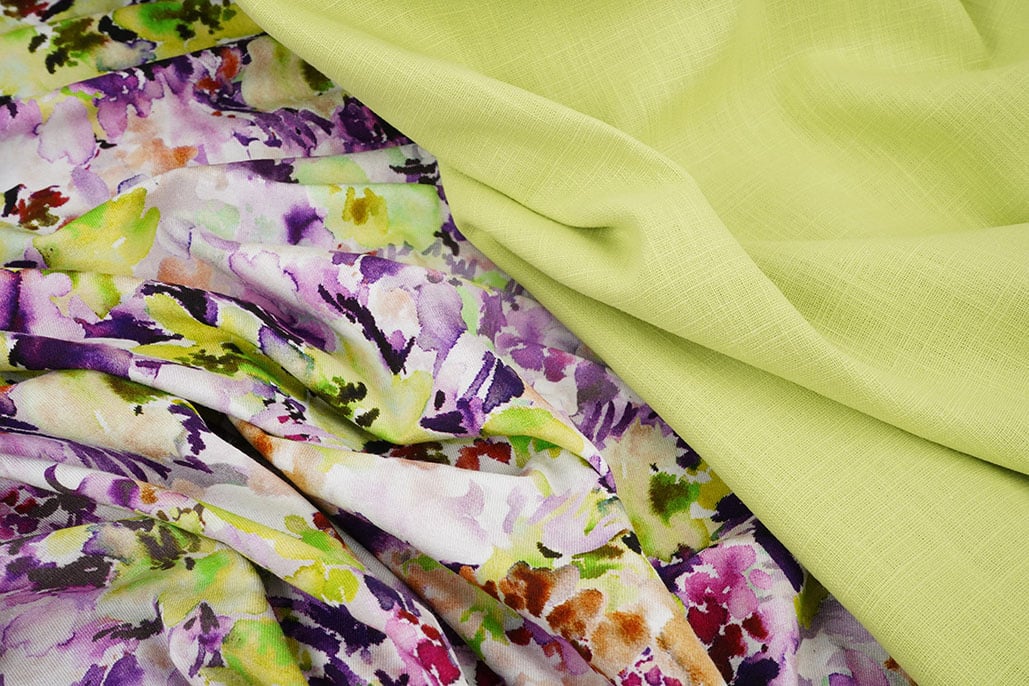 Viscose Jersey Flowers Greetje Multi-1