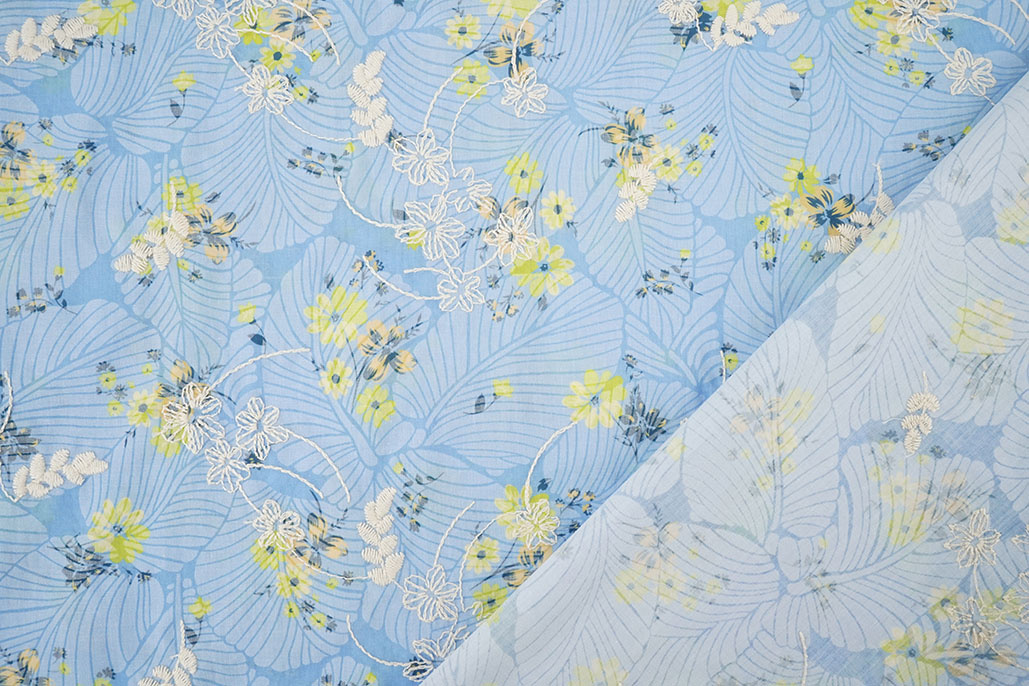 Embroidered Cotton Flowers Nola Jeans Blue