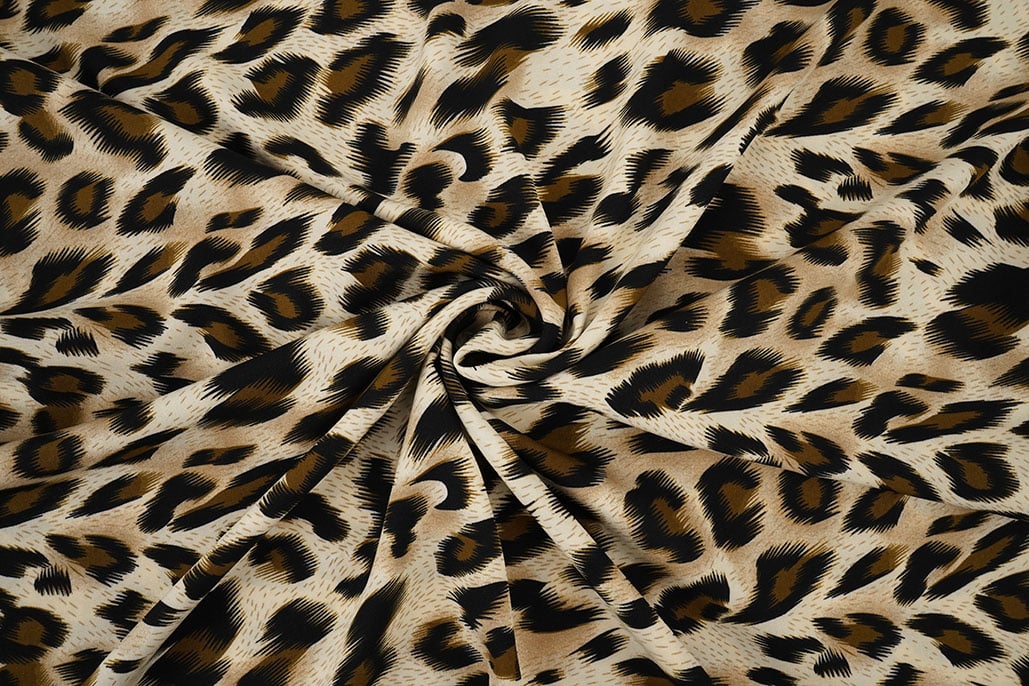 Feiner Crêpe Panther Swipes 2