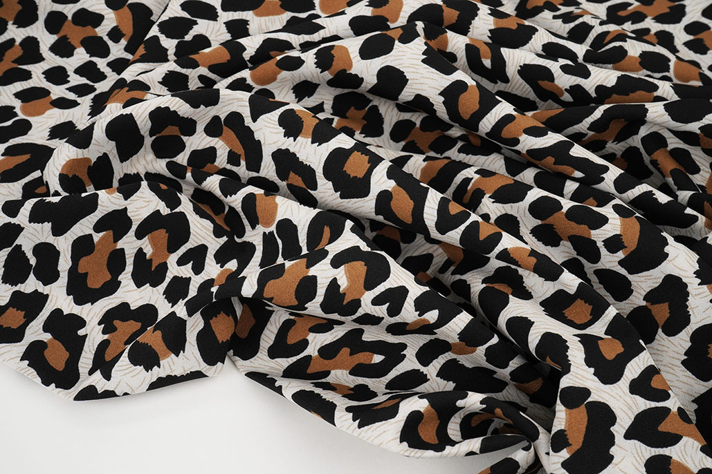 Fine Crêpe Panther 6