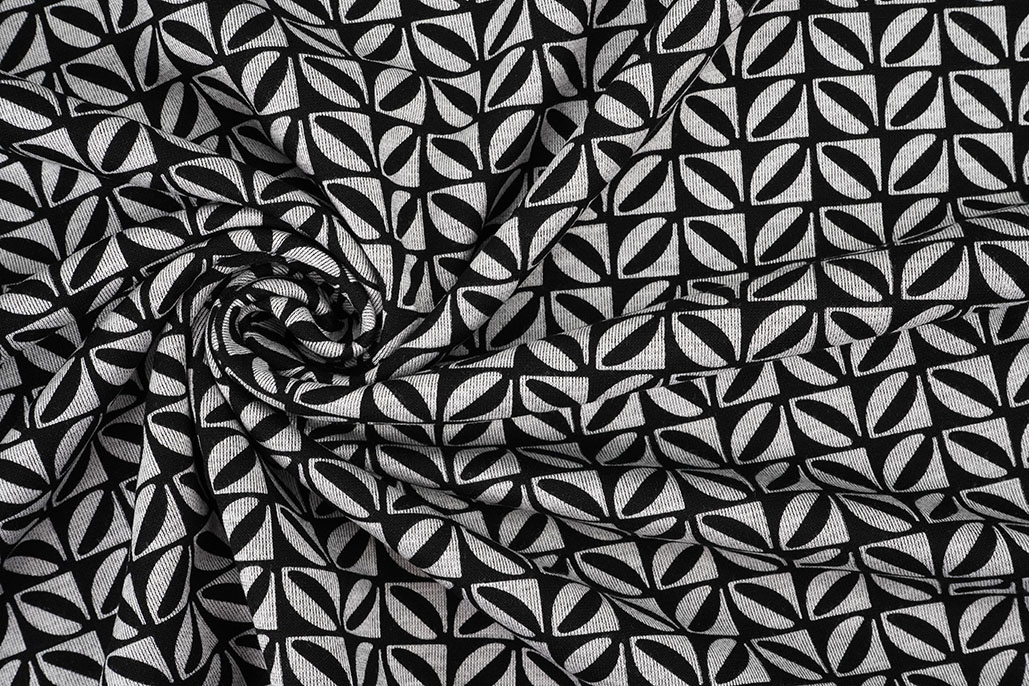 Viscose Punta Di Roma Geo Print 2