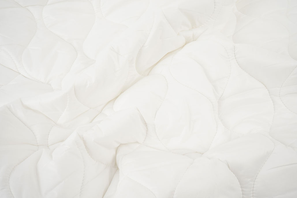 Doppelseitig Gesteppter Stoff Off-White