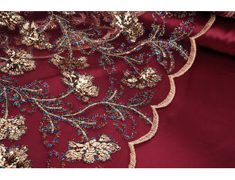 Mesh Geborduurd Pailletten Maharani Bordeaux