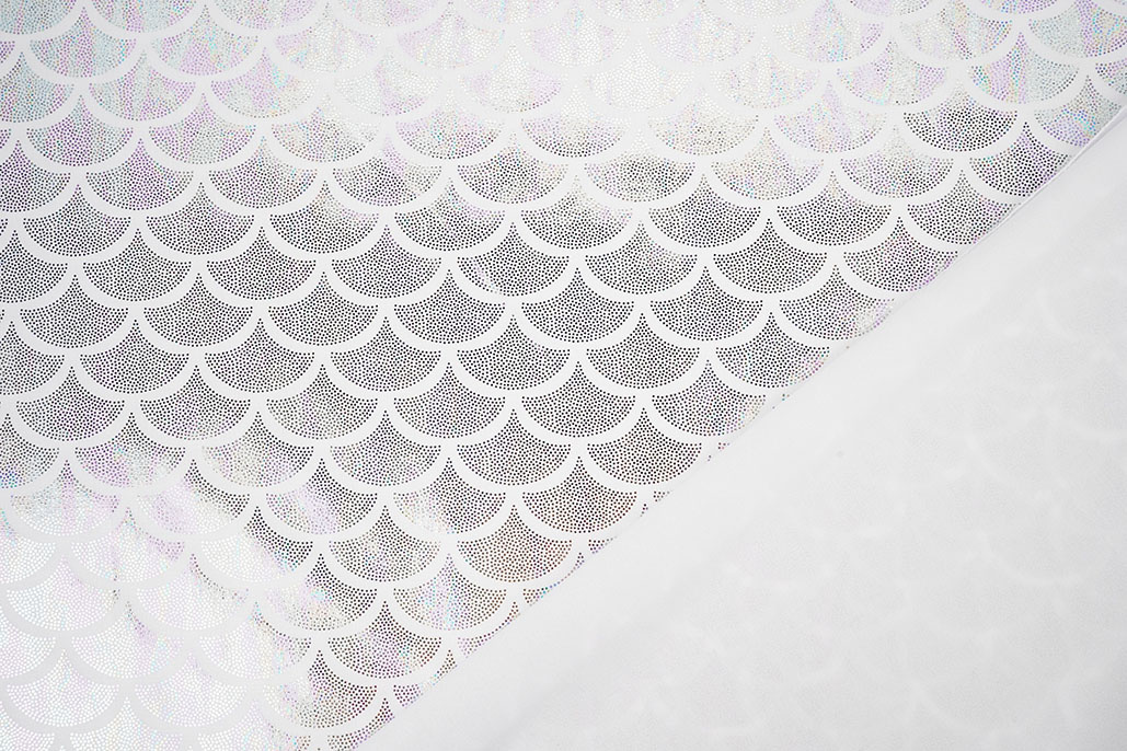 Lamé Mermaid Fantasy Pearlescent on White