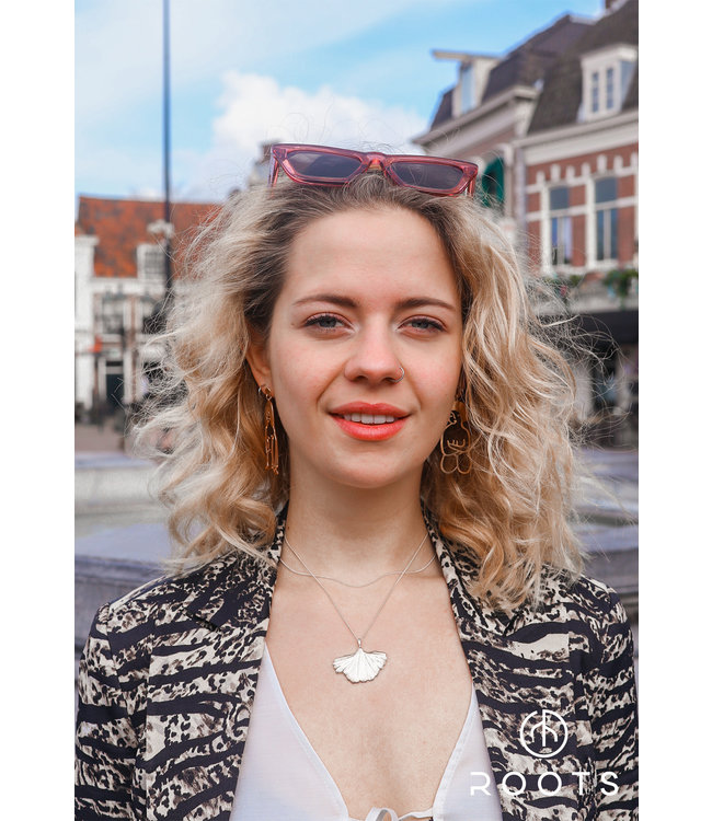 FENNE VAN PUTTEN #IEDEREENISMODEL