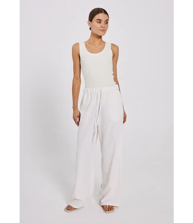 Norr Norr Poppa Pants Straw