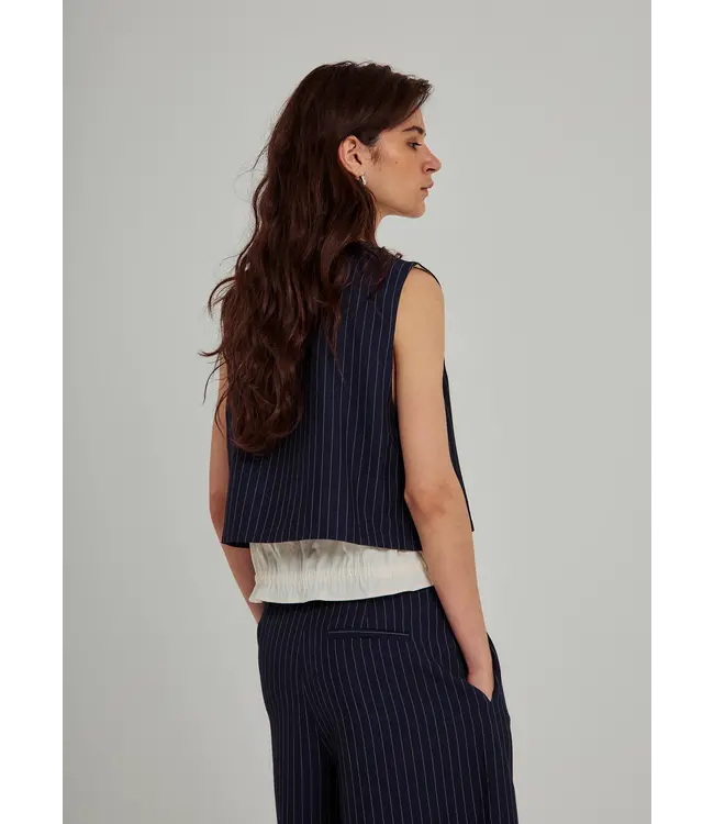 Norr Norr Neo Pinstripe Long Shorts Navy