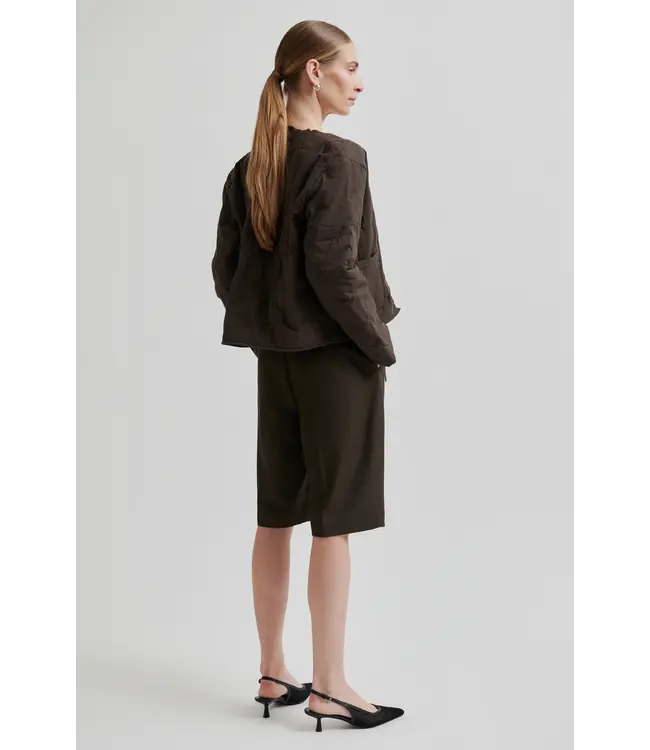 Second Female Second Female Neel Short Teak