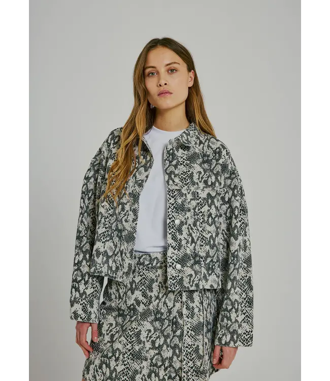 Norr Norr Kenzie Clean Denim Jacket Snake
