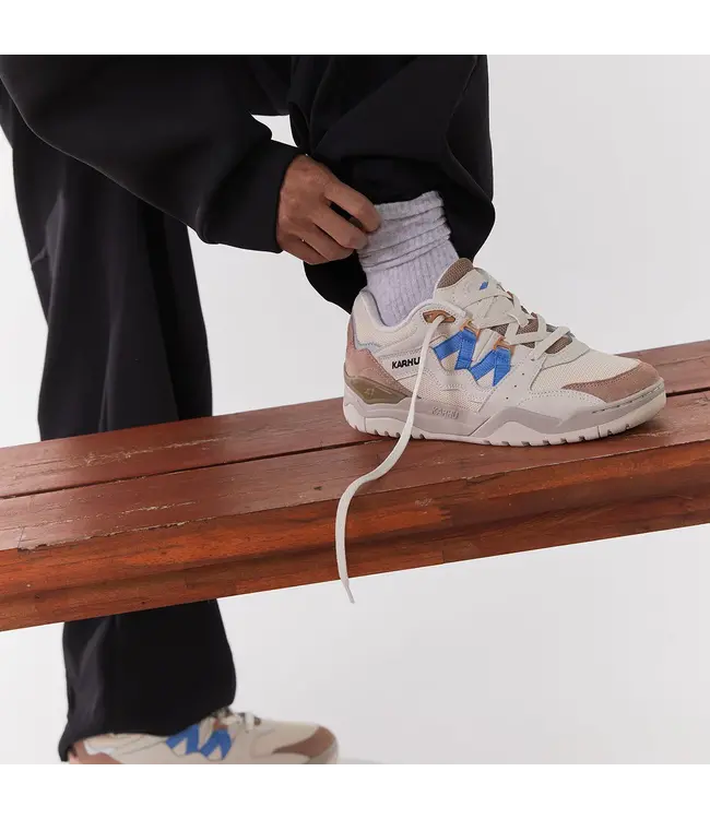 Karhu Karhu Fusion XT Warm Taupe / Azure Blue