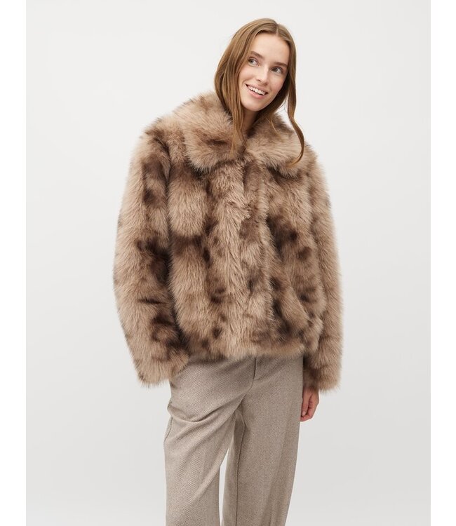 MbyM Mbym Furiny Corvia-M Outerwear Brown Shadow