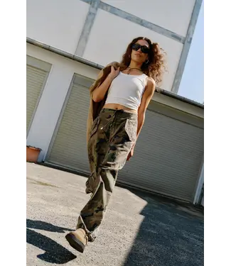 Ivy Ivy- Penny Parachute Pant Wash Camouflage