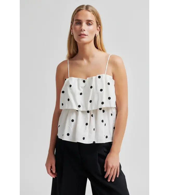 Second Female Second Female Salliy Top White Alyssum