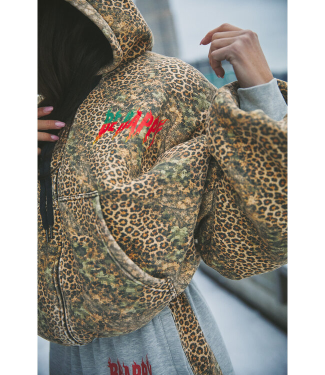 Sabbi Sabbi The Be Happy Leopard Padded Bomber