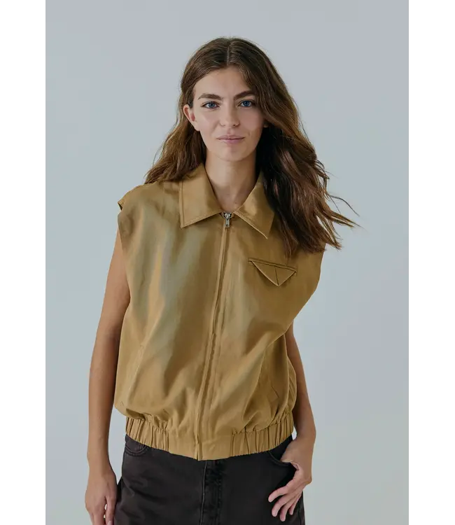 Norr Norr Mille Waistcoat Beige