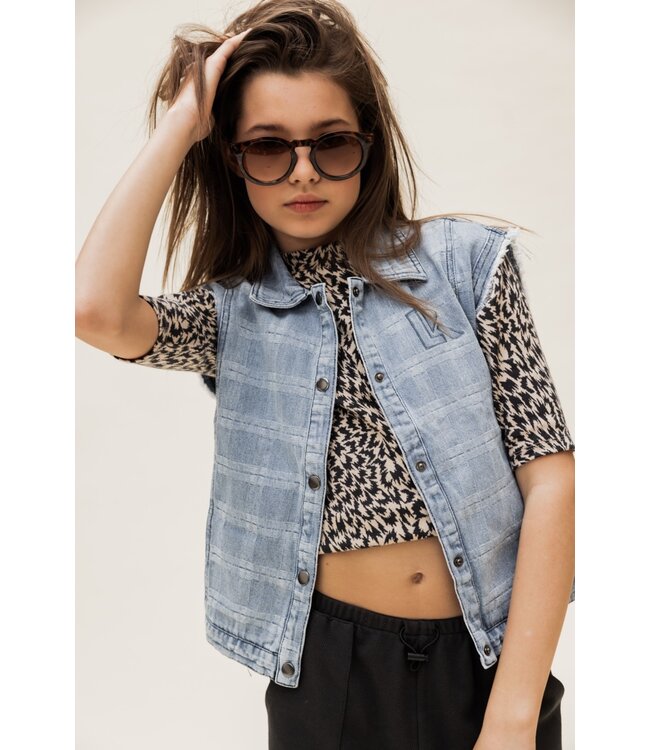 Cropped top antra spots