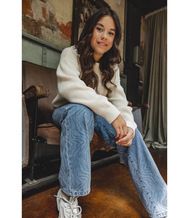 Gebreide  sweater open schouders