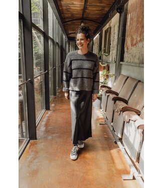 LXS the female concept LXS Satin Black Maxi skirt