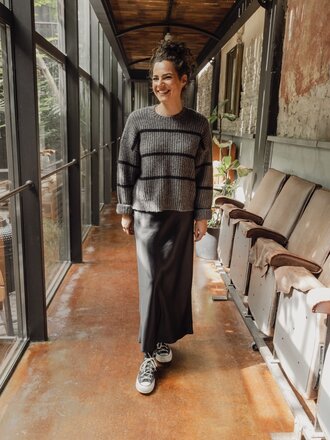 LXS the female concept LXS Satin Black Maxi skirt LXS the female concept LXS Satin Black Maxi skirt