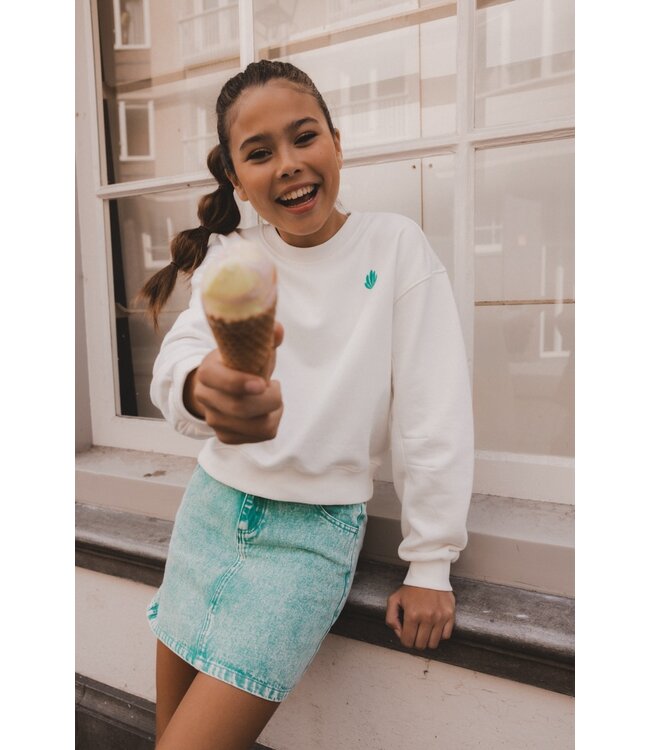 Sweater White Backprint