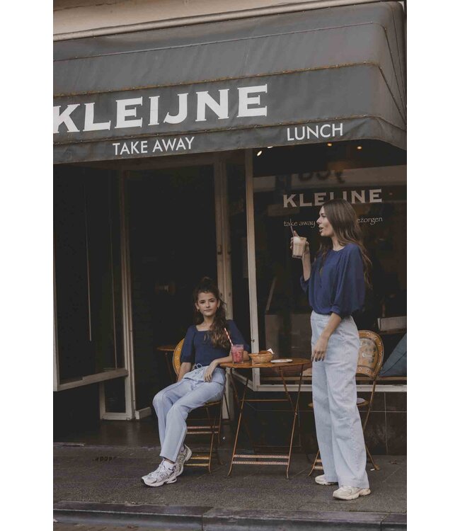 LXS Navy top Bat sleeve