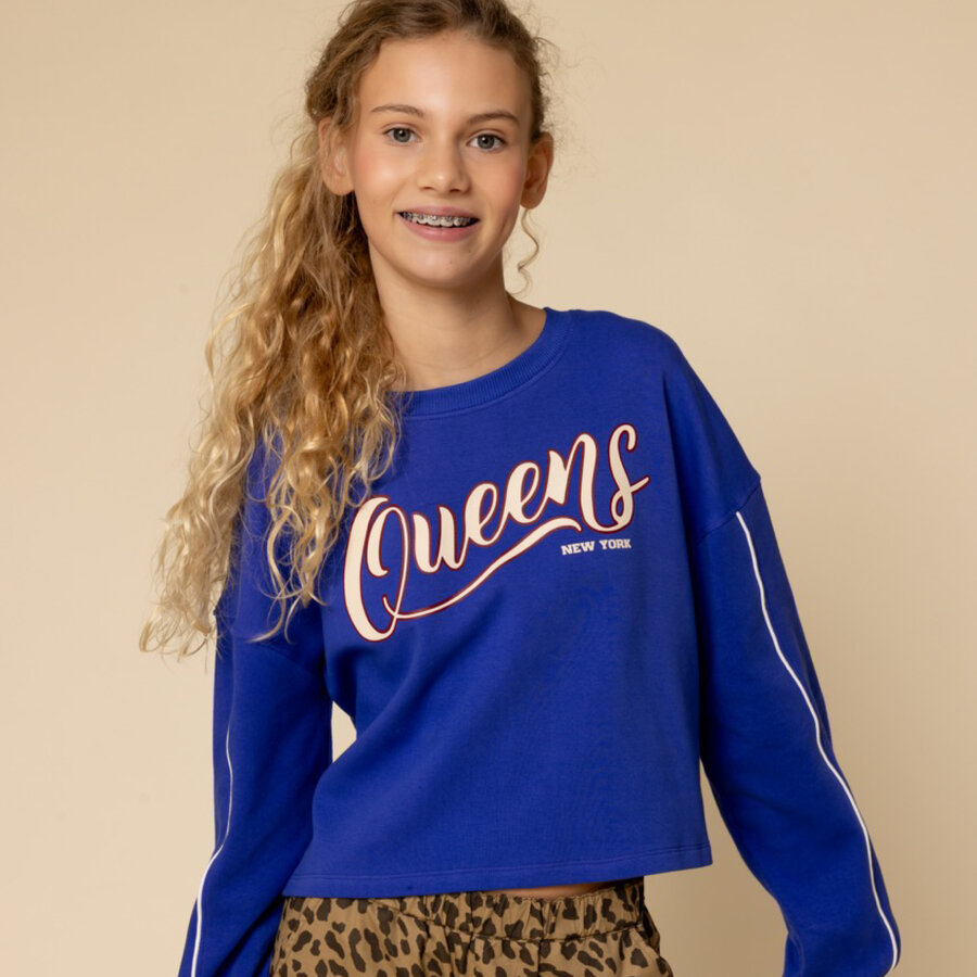 T-shirts and tops