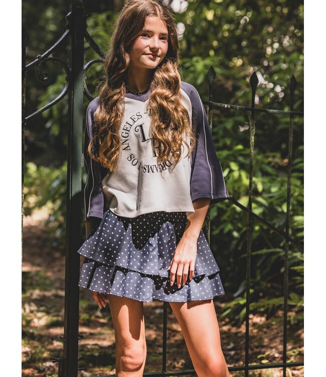 Cropped and Loose-fit T-shirt raglan