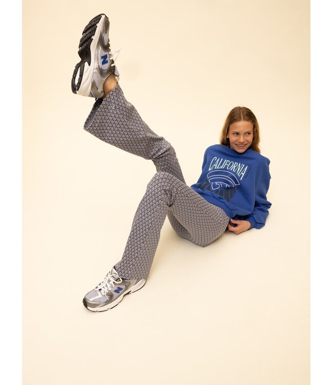 Ausgestellte Jogginghose mit Kobaltblau-Print