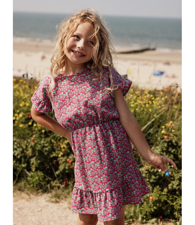 Sommerkleid mit Crinkle-Effekt