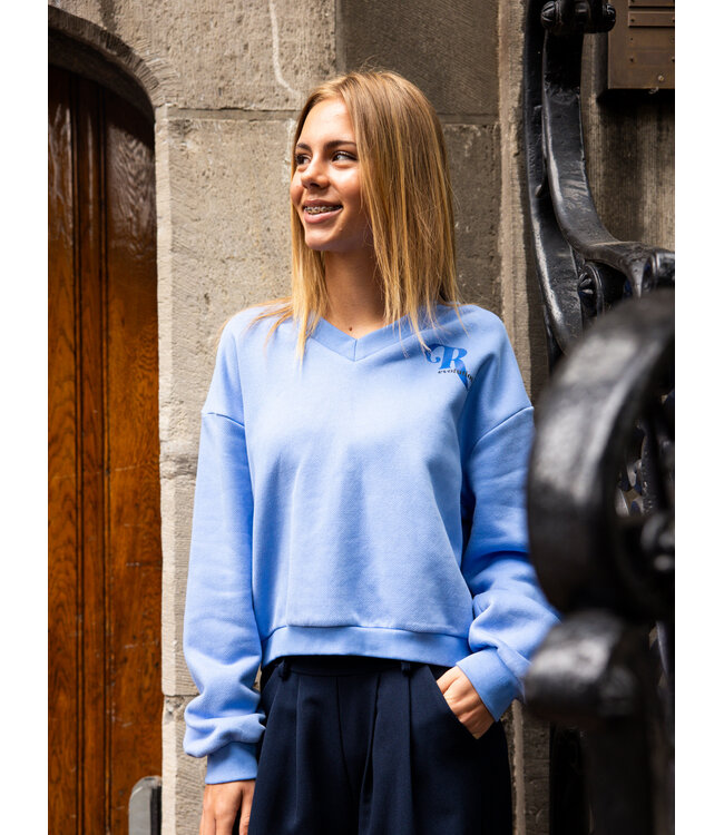Sweater V-neck Ice Blue