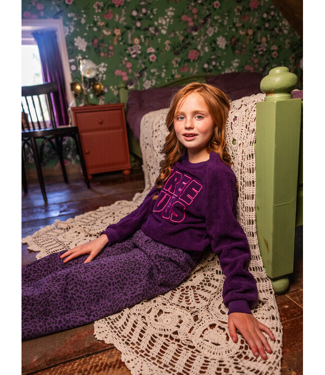 Sweater Teddy Fleece Eggplant