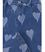 Dunkle Jeans mit Herzchenmuster