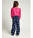 Dunkle Jeans mit Herzchenmuster