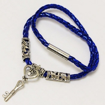 https://cdn.webshopapp.com/shops/259273/files/316681905/file.jpg