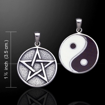 Hanger Yin-Yang met Zirkonia's Hanger Yin-Yang met Zirkonia's